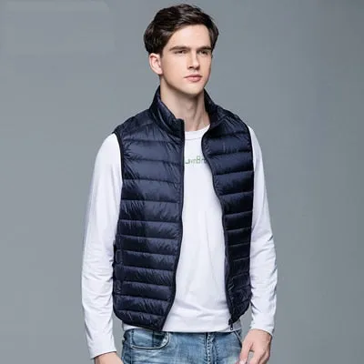 2018 New Winter Men 90% White Duck Down Vest Portable Ultra Light Sleeveless Jacket Portable Waistcoat for Men