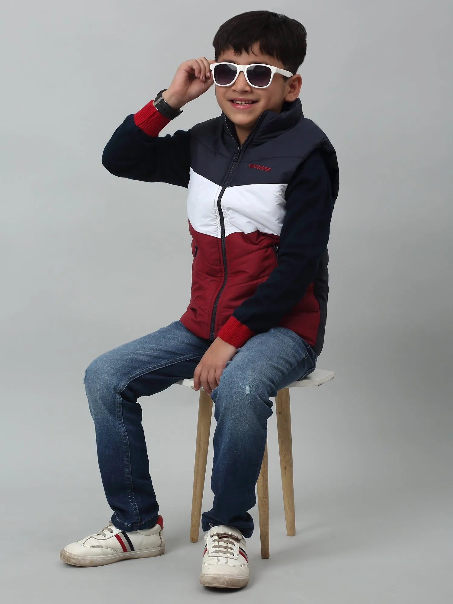 Cantabil Boys Maroon Mandarin Collar Color-Blocked Casual Jacket For Winter