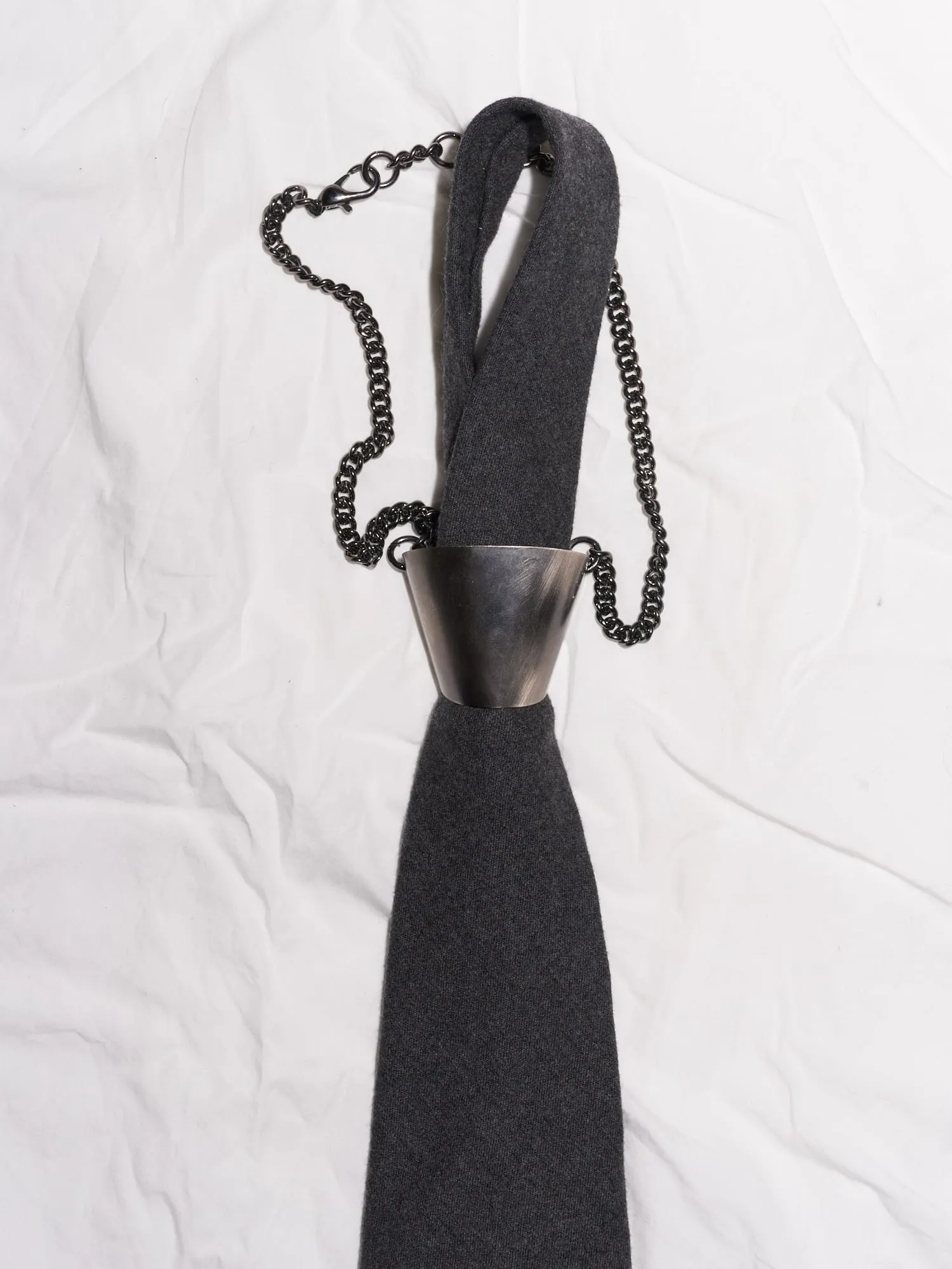 Dirk Bikkembergs winter 1998 grey wool steel tie ring necktie