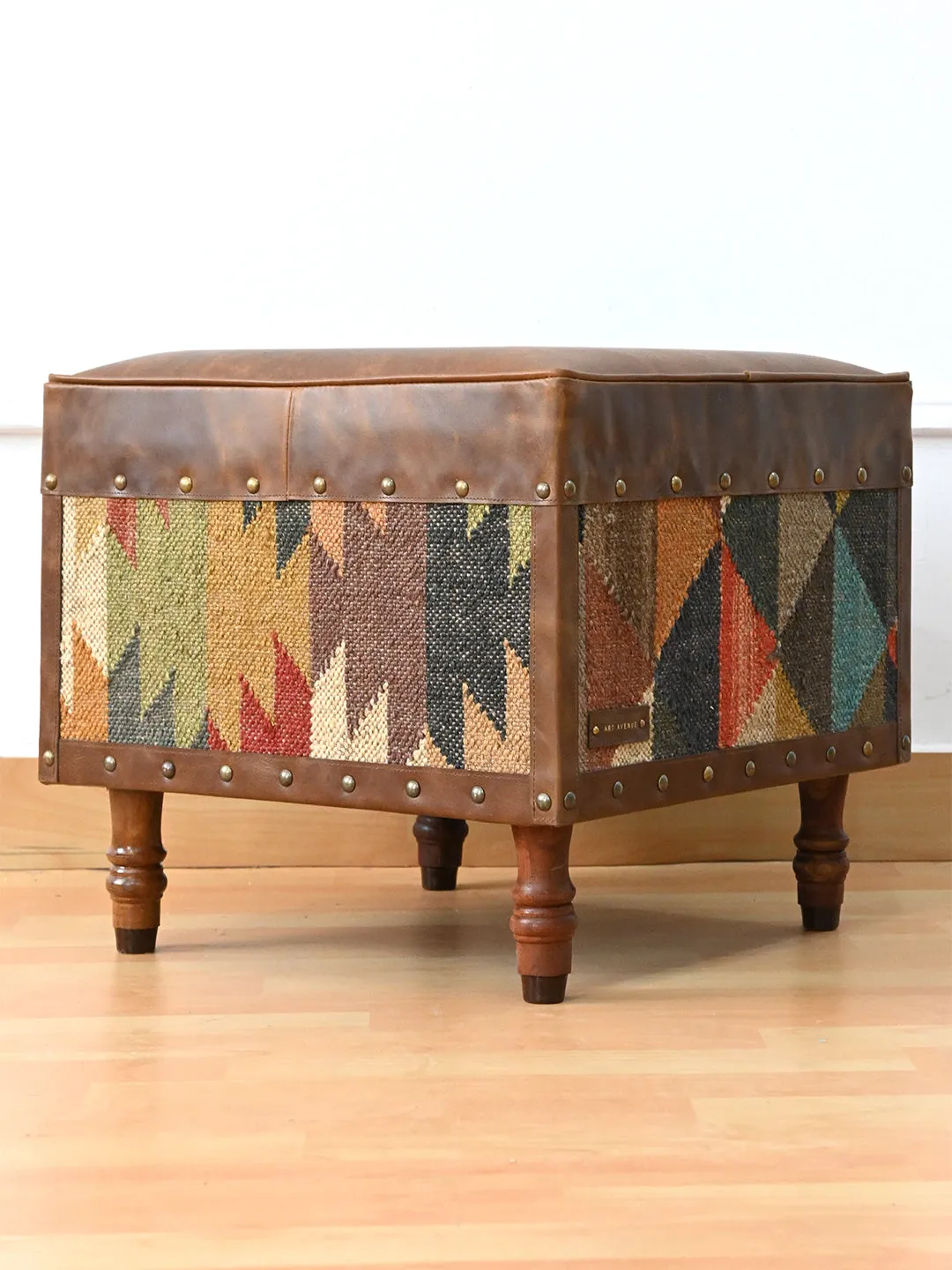 ESTELLE - KILIM & LEATHER OTTOMAN