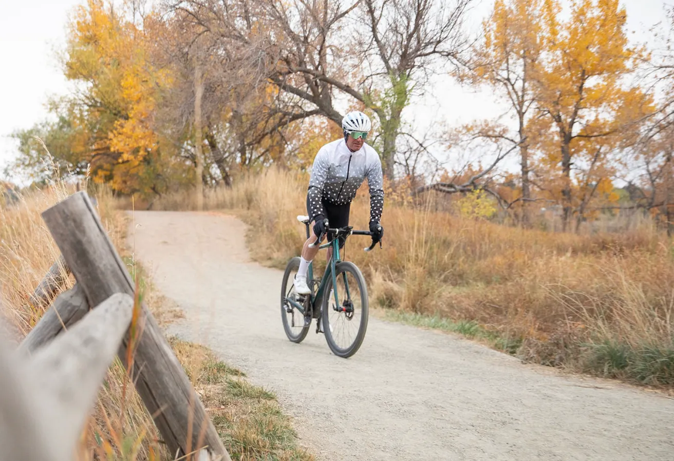 M's and W's Pro Thermal Jacket - Black & White Fade Dots